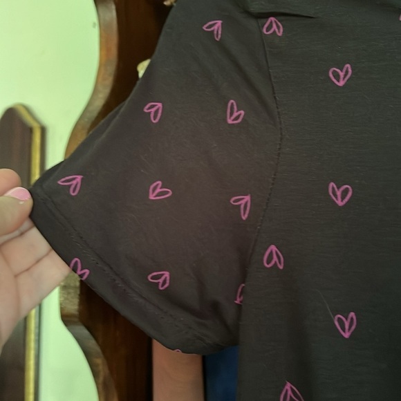 LULAROE Black Heart Patterned Short Sleeved Midi Dress, Size XXS, EUC - Picture 4 of 9